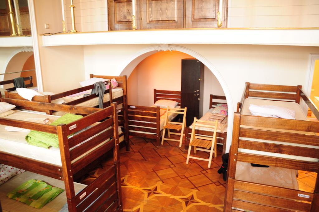 Tbilisi Friends Hostel Rom bilde