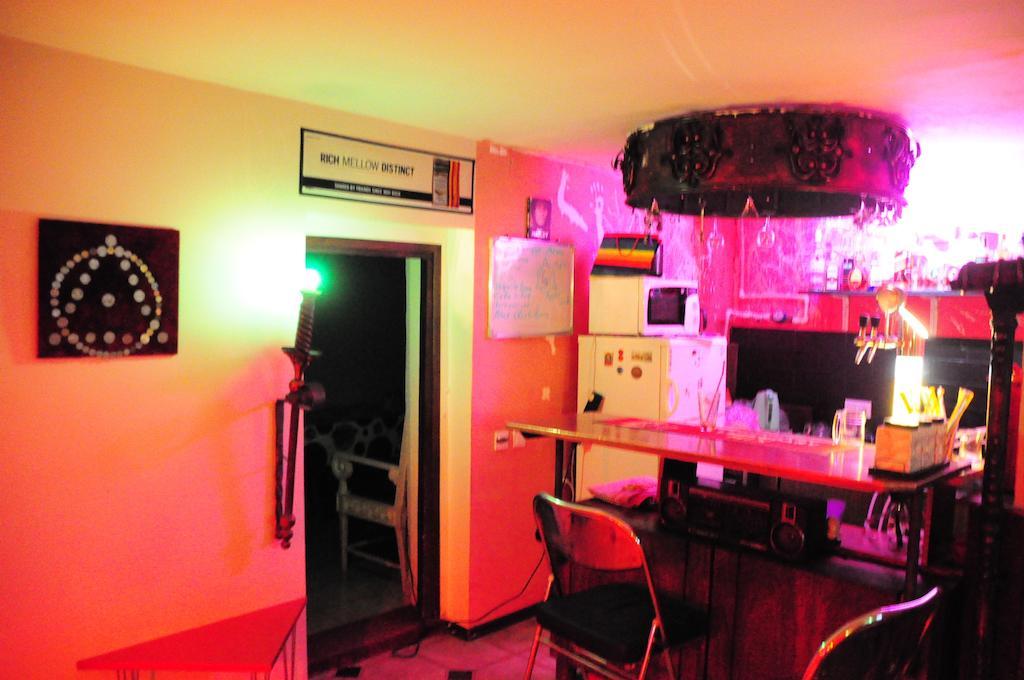 Tbilisi Friends Hostel Eksteriør bilde